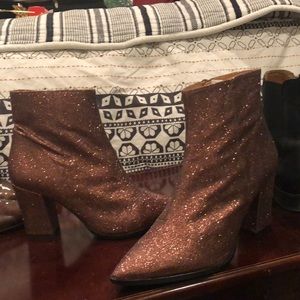 Renvy Bronze/Shimmer Glitter Boots-sz8.5-NWOT